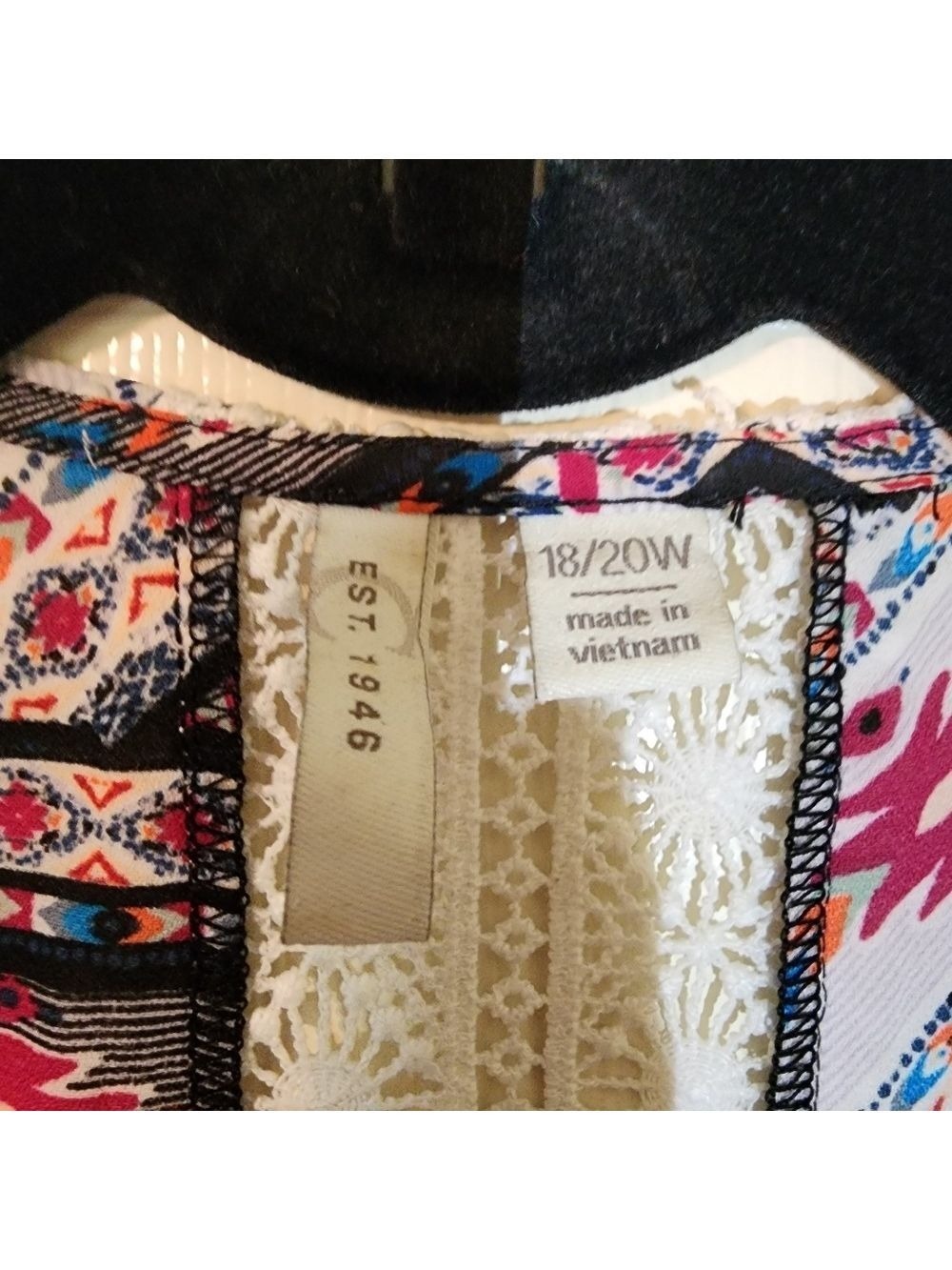 KIMONO - Picture 3 of 7